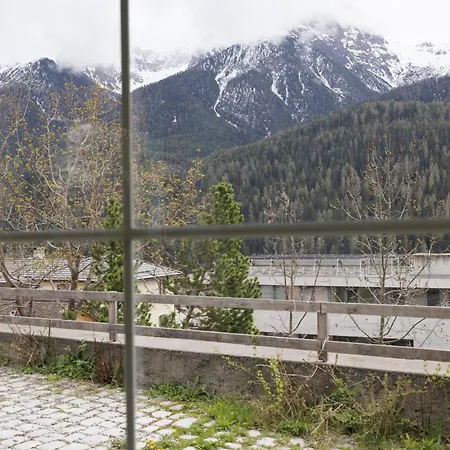 Apartamento Chasa Plazzetta